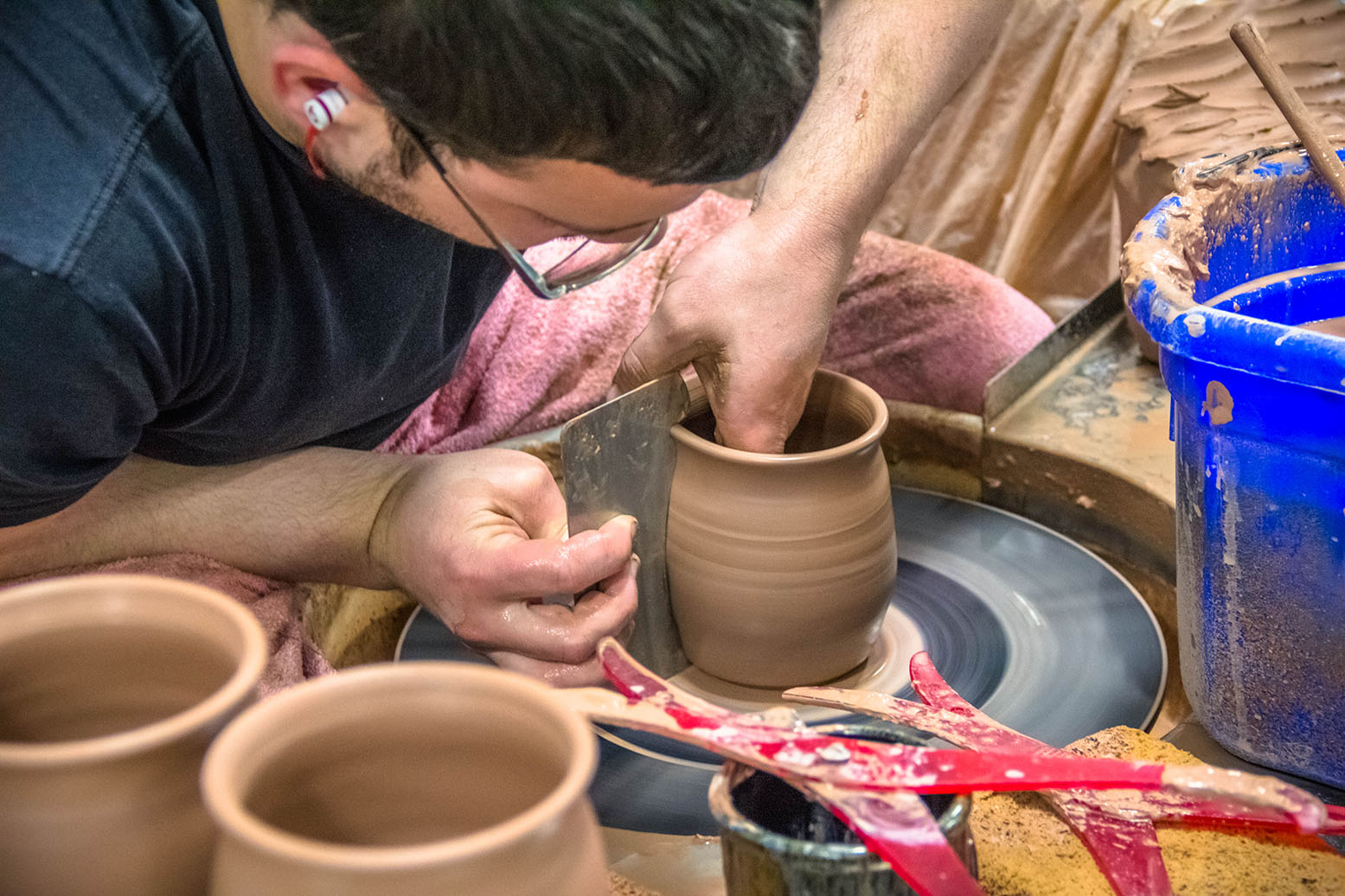 Michael Weber making a Java Taster stoneware mug